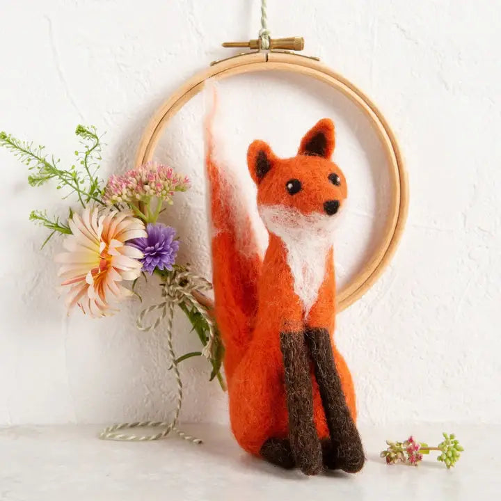 Fox Needle Felting Kit | Beginner Craft Kit