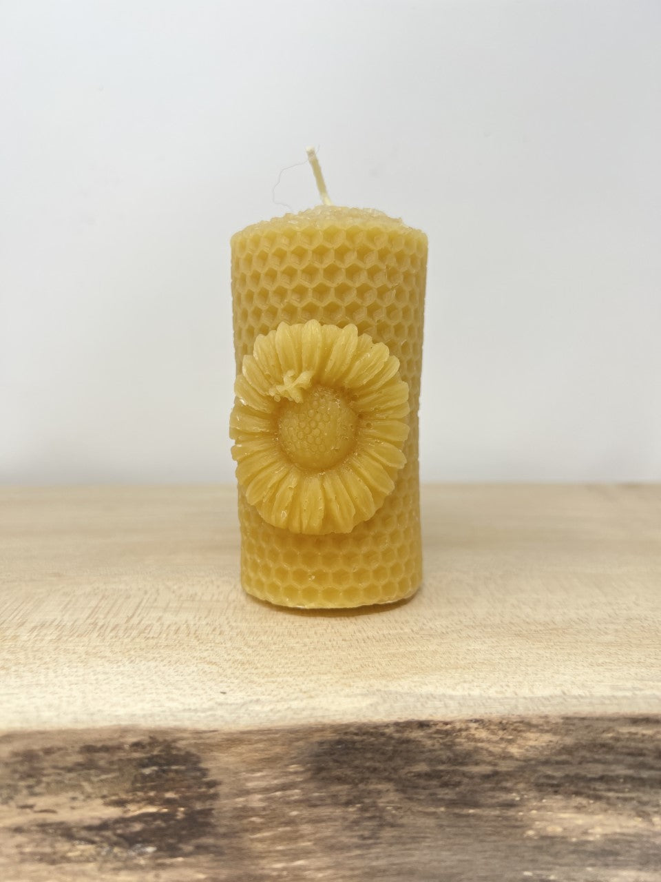 Beeswax Honeycomb & Sunflower Candle