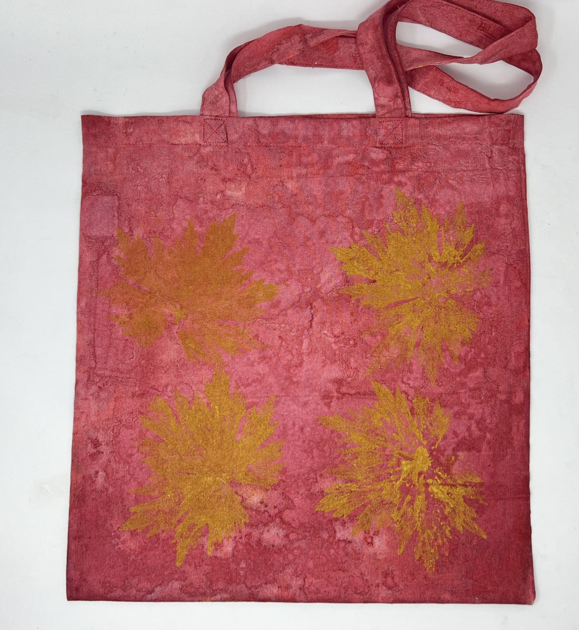 Leaf print tote bags